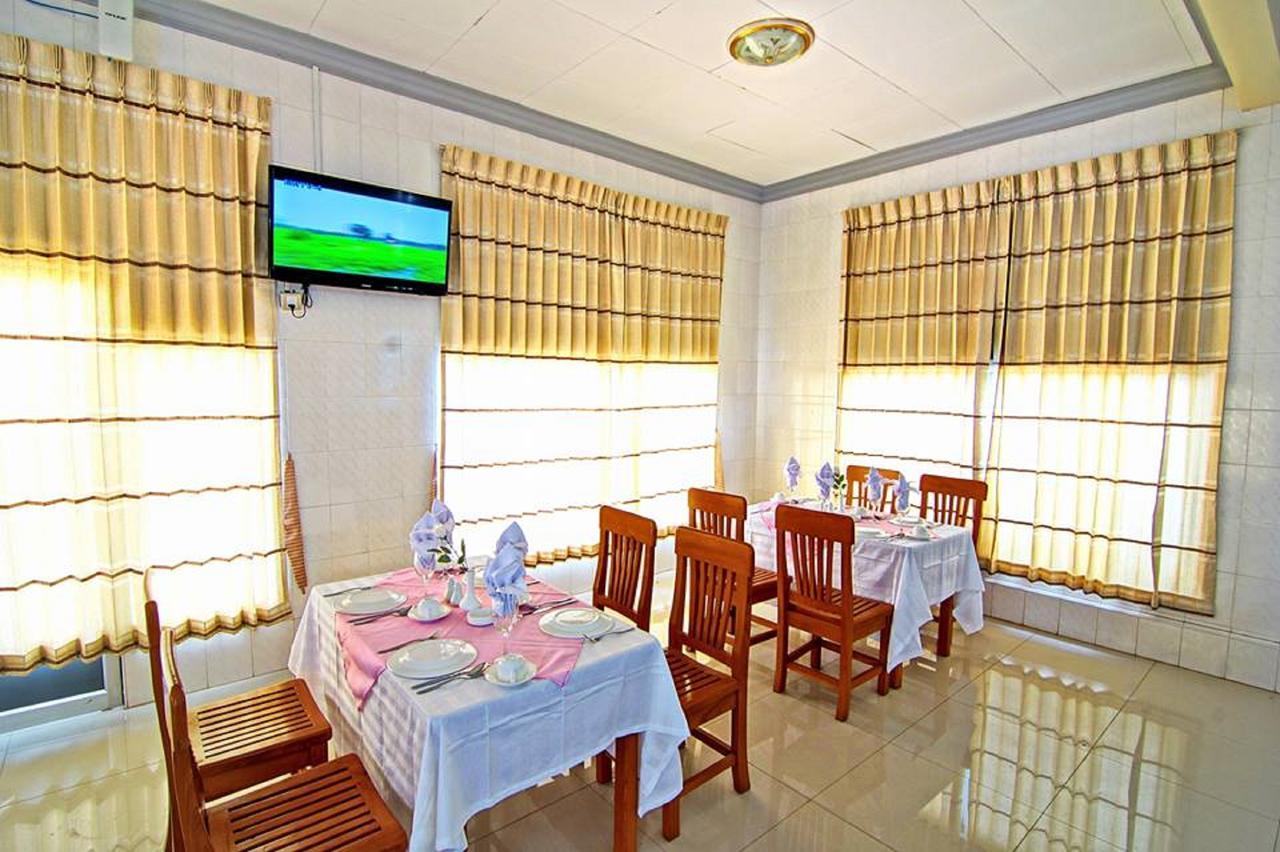 Hotel Smile Pyin Oo Lwin Extérieur photo