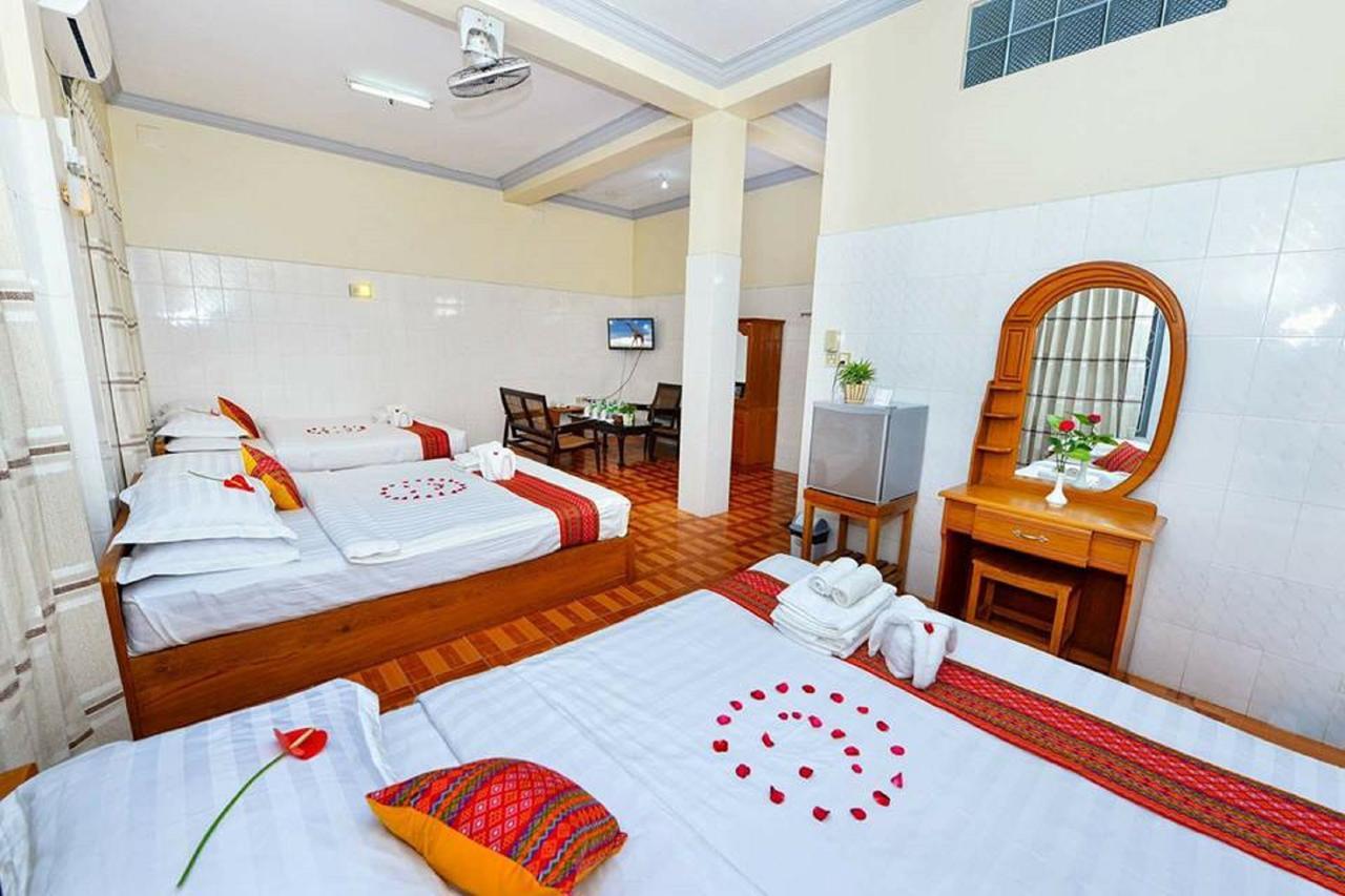 Hotel Smile Pyin Oo Lwin Extérieur photo