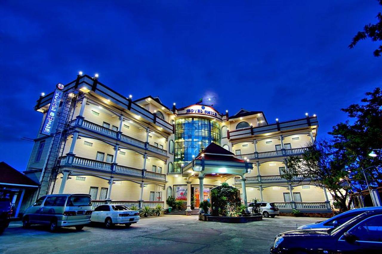 Hotel Smile Pyin Oo Lwin Extérieur photo
