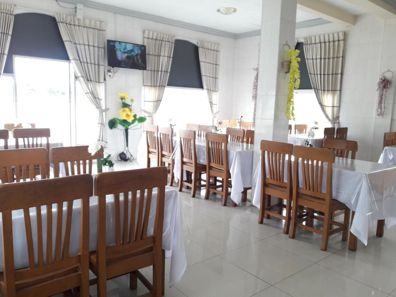 Hotel Smile Pyin Oo Lwin Extérieur photo